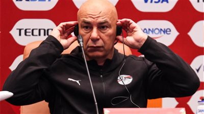 حسام حسن يرفض الرد على إعلامي مغربي بعد خسارة مصر أمام السنغال في أمم أفريقيا 2025