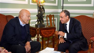 وزير الخارجية يثمن دور مجدي يعقوب 