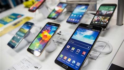 رئيس شعبة المحمول يوضح زيادة أسعار الهواتف ويرد على اعتراضات المصريين بالخارج بشأن الإعفاء الجمركي