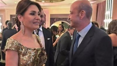 عمرو أديب ودينا طلعت 