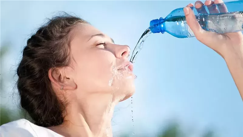 أخطاء شرب الماء