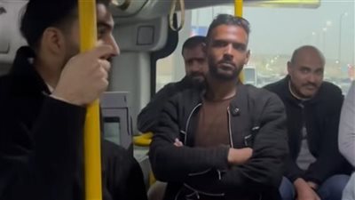 حكم غيابي يُعرقل خروج المتهم بالتحرش بـ فتاة الأتوبيس 