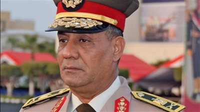 وزير الدفاع الفريق أشرف سالم زاهر 