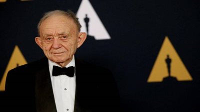 وفاة  المخرج فريدريك وايزمان 