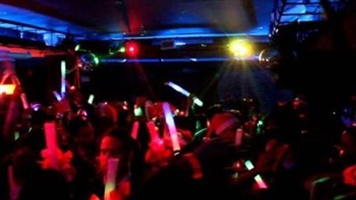 إغلاق الملاهي الليلية والكباريهات ومنع تداول الخمر 