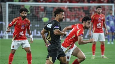 كأس مصر يودع قطبي الكرة المصرية الأهلي والزمالك في موسم واحد 