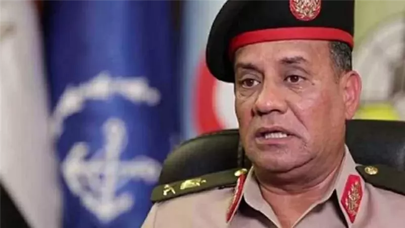 الفريق أشرف سالم