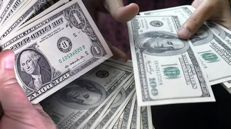 سعر الدولار مقابل الجنيه ختام اليوم 