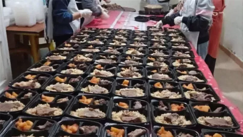 استغاثة سيدة من سائق