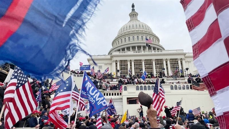  أمريكا تصدر تحذيرًا