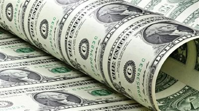 ثبات سعر الدولار أمام الجنيه في البنوك والسوق الموازية اليوم الجمعة 27 مارس 2026