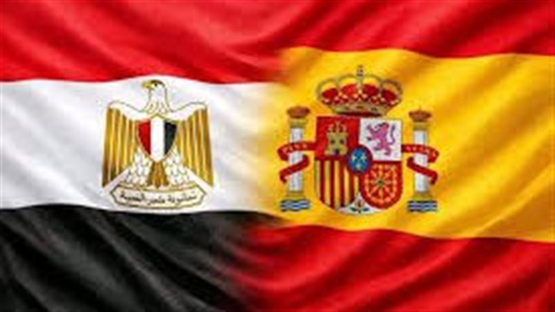 إسبانيا تدين الهتافات