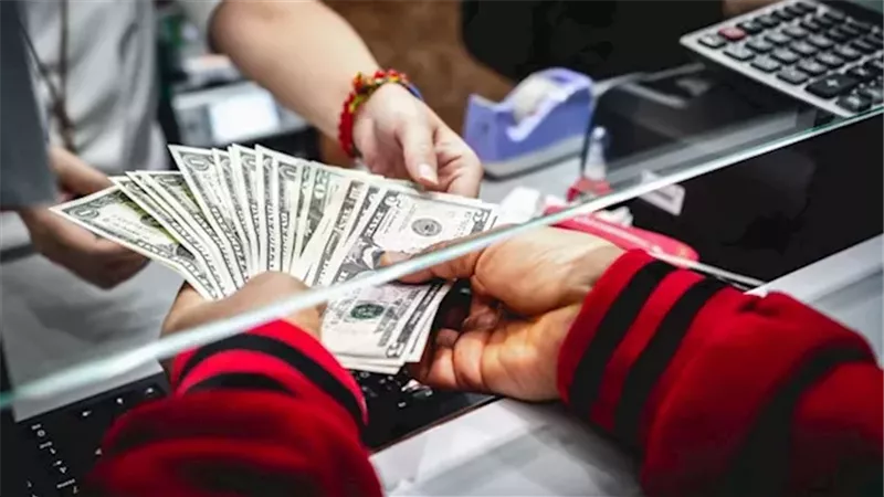 سعر الدولار