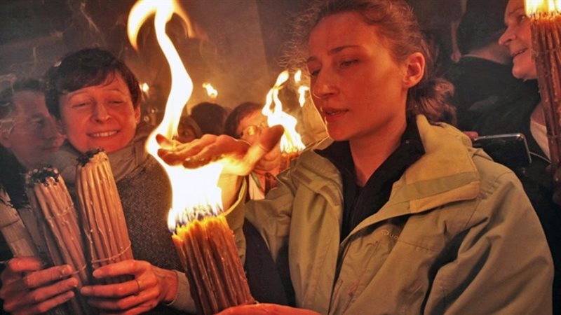 النور المقدس