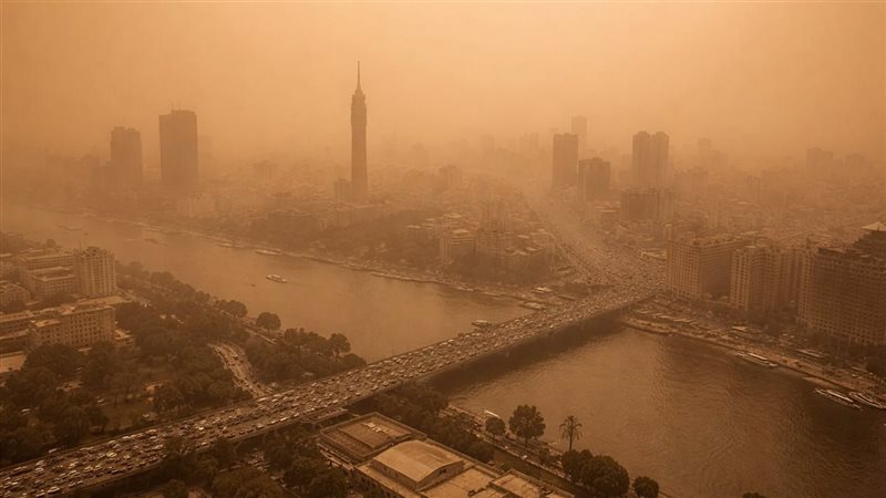 العاصفة الترابية