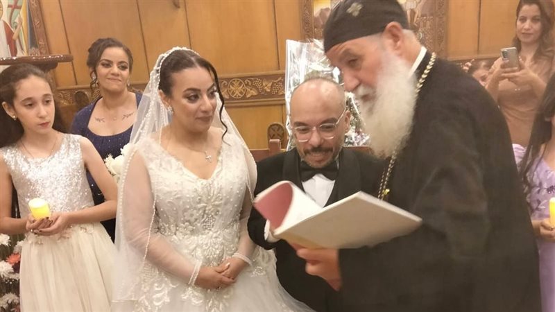 مينا أبو الدهب يحتفل