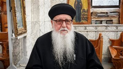 نياحة القمص رويس عزيز كاهن كفر الدوار بعد 51 عامًا من الخدمة الكهنوتية