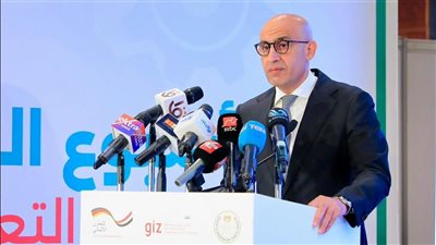 وزارة التعليم تعلن عن 20 ألف فرصة عمل داخل مصر وخارجها