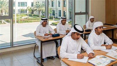 استئناف الدراسة الحضورية في الإمارات 