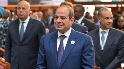 أبرز رسائل السيسي في قمة إفريقيا وفرنسا حول الاقتصاد العالمي 