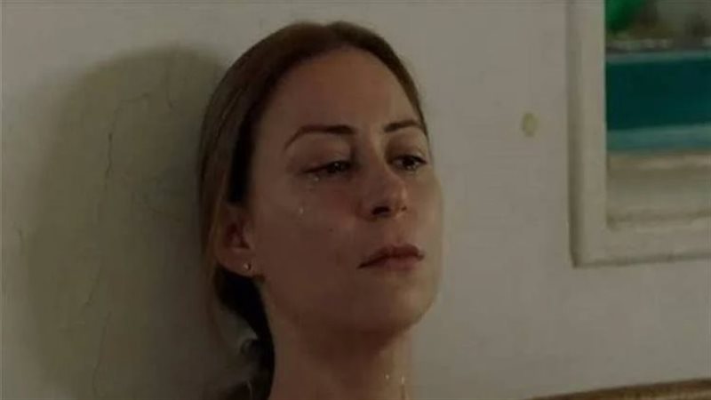 لقطات من جنازة والد منة شلبي بحضور نجوم الفن 