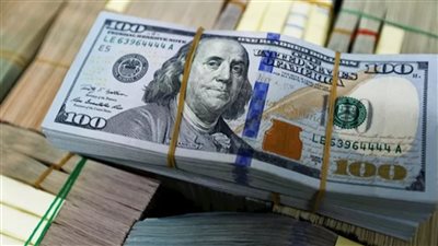 سعر الدولار اليوم مقابل الجنيه يستقر في البنوك والسوق الموازية ترتفع 23 قرشًا