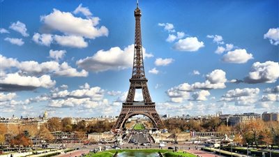  احتجاز  1700 راكببسبب فيروس جديد 