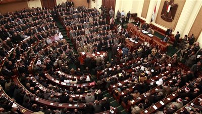 يناقش البرلمان مشروع قانون لتوحيد رسم مغادرة مصر عند 100 جني 