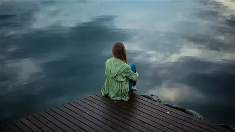 أبراج نسائية تكتم