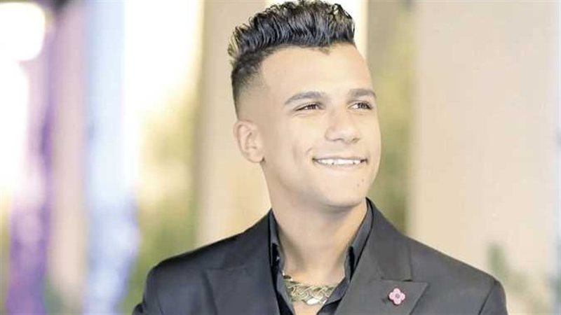 أعلن عصام صاصا وفاة