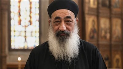 مطرانية البلينا: القمص فيلبس ذكري بخير بعد اعتداء بسوهاج وإصابة سطحية والتحقيقات جارية