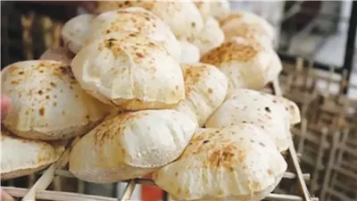 طريقة شراء الخبز ببطاقات التموين ضمن منظومة الدعم النقدي  