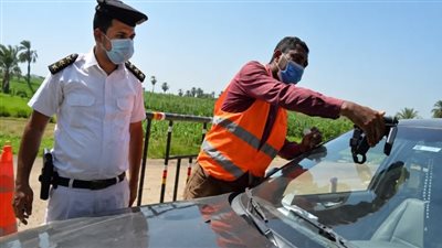 سحب 787 رخصة بسبب الملصق الإلكتروني 