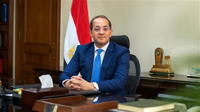 نفى وزير المالية أحمد كجوك زيادة رسم مغادرة البلاد 