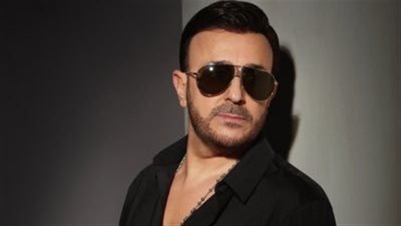 الفنان التونسي صابر