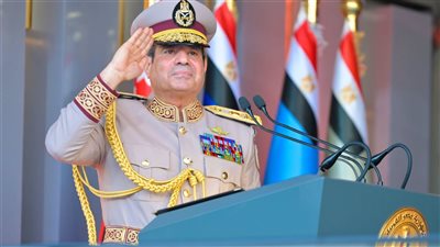الرئيس السيسي يشهد اصطفاف معدات مواجهة الأزمات والكوارث 