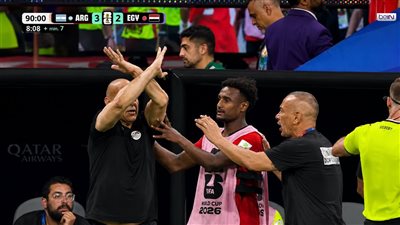 فرنسية تنفي صلتها بحكم مباراة مصر والأرجنتين 
