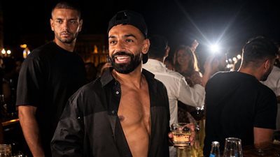 زجاجة محمد صلاح تثير الجدل 