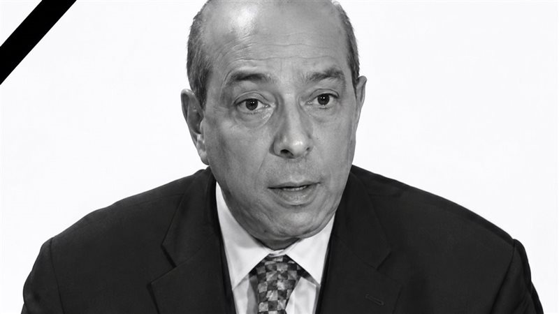 الخارجية تنعى السفير