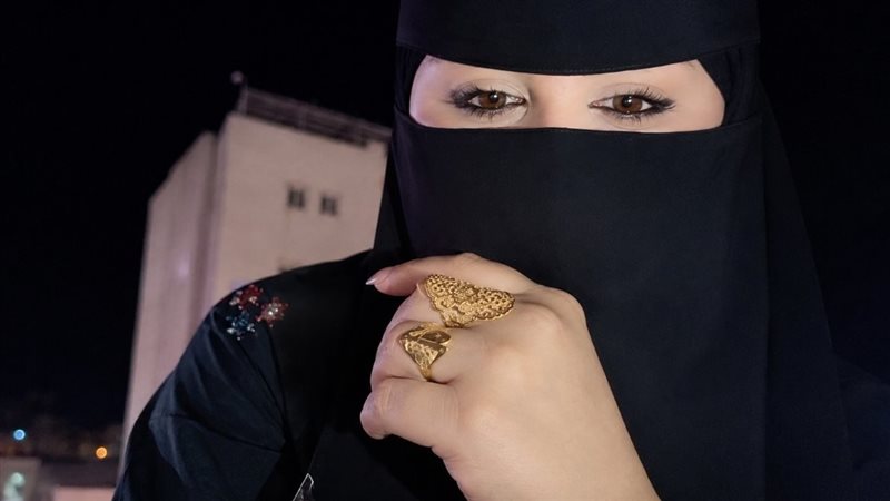 صاحبة فيديو مطروح