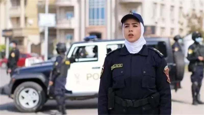 التقديم في المعاهد
