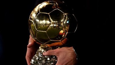 الذكاء الاصطناعي يتوقع الفائزين بالكرة الذهبية من 2026 حتى 2040