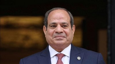 الرئيس السيسي يتلقى اتصال تضامن من ملك البحرين  