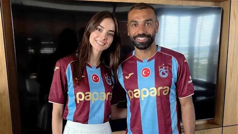 ورة محمد صلاح مع