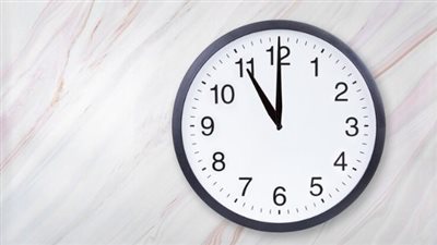 موعد بدء التوقيت الشتوي 2026 
