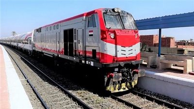 تخفيضات أصحاب المعاشات على القطارات والمواصلات 