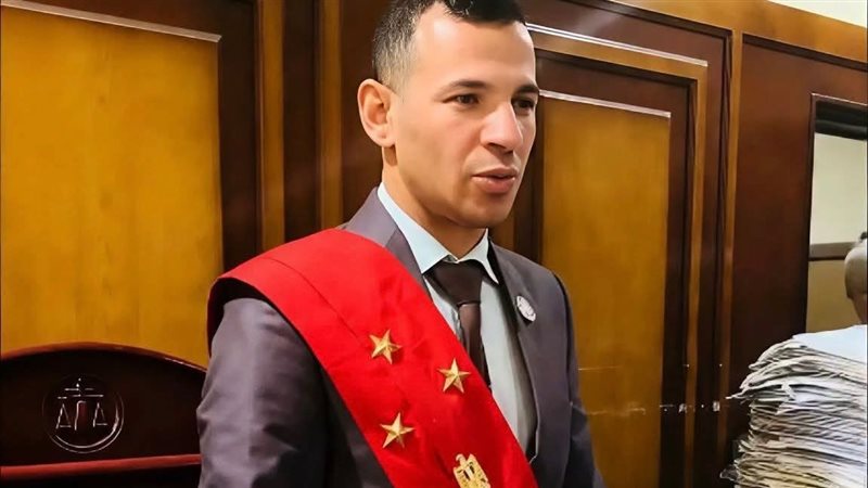 بلاغ جديد يتهم القاضي