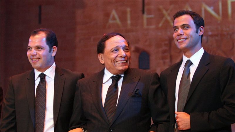 مصادر: عادل إمام