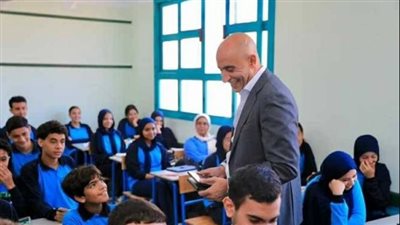 وزارة التعليم تتيح مناهج الصف الثاني الثانوي بنظام البكالوريا 2026/2027 عبر موقعها الرسمي