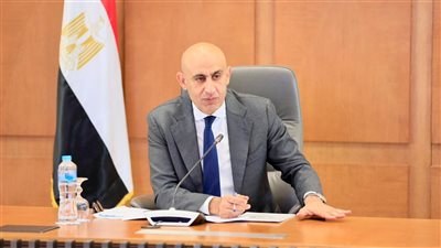 وزير التعليم يعلن نتائج خفض كثافات الفصول وسد عجز المعلمين ويكرم 216 مدير مدرسة